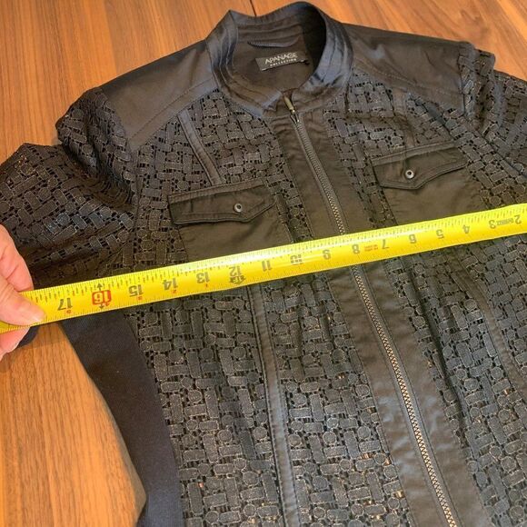 Apanage jacket, all lace, unlined, EUC, long sleeves, jean jacket inspired, zip - Picture 5 of 15
